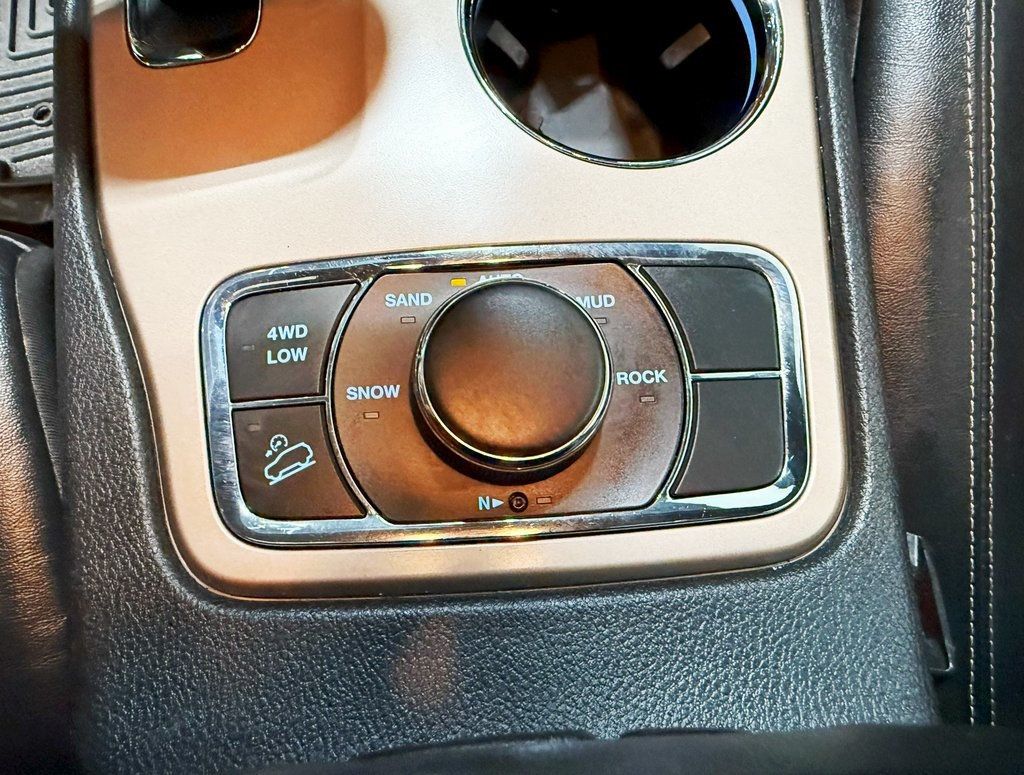 2015 Jeep Grand Cherokee 4WD 4dr Limited - 22905537 - 22