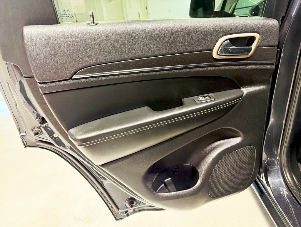 2015 Jeep Grand Cherokee 4WD 4dr Limited - 22905537 - 34