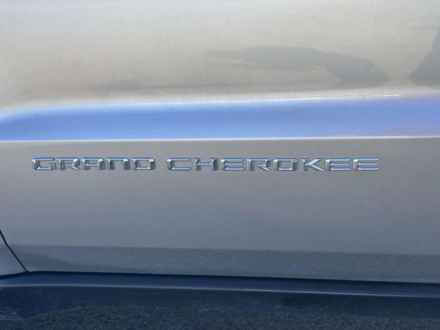 2015 Jeep Grand Cherokee 4WD 4dr Limited - 22997386 - 11