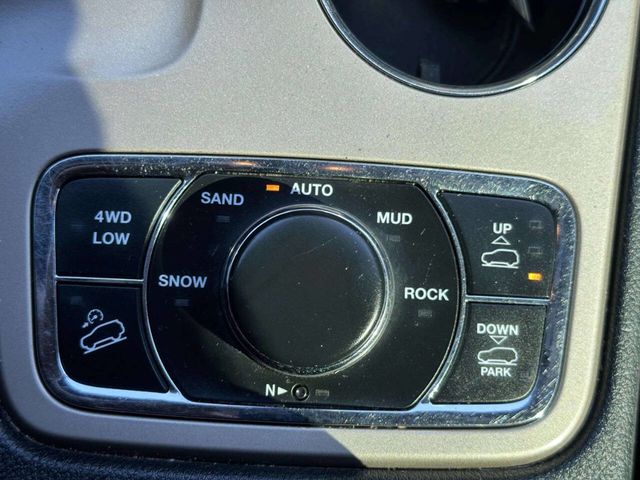 2015 Jeep Grand Cherokee 4WD 4dr Limited - 22997386 - 34