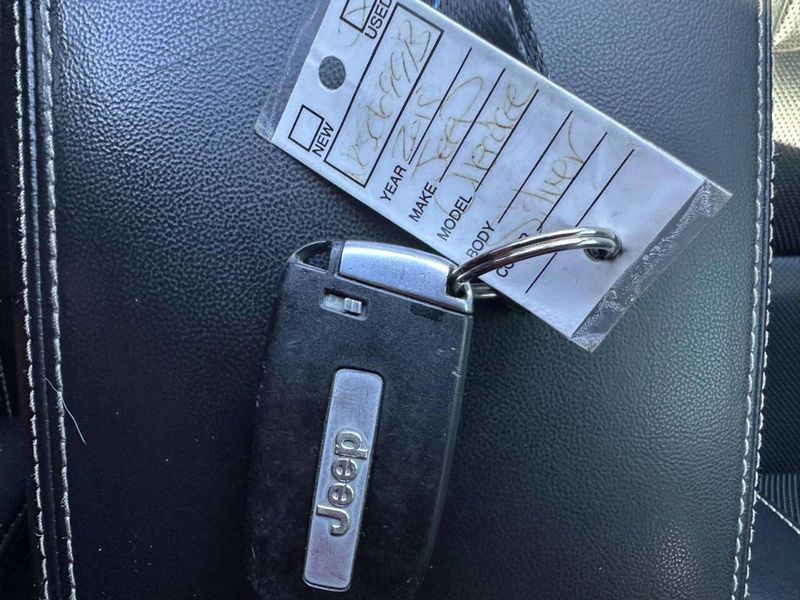 2015 Jeep Grand Cherokee 4WD 4dr Limited - 22997386 - 36