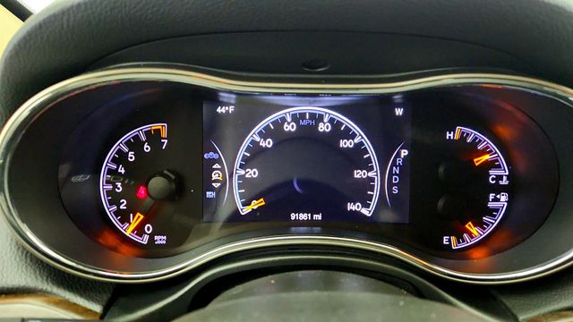 2015 Jeep Grand Cherokee 4WD 4dr Limited w/ Panoramic Sunroof, Leather & 8.4'' Touch Nav - 22998224 - 13