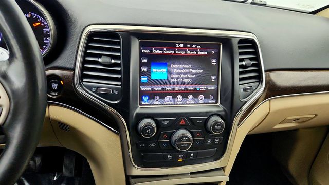 2015 Jeep Grand Cherokee 4WD 4dr Limited w/ Panoramic Sunroof, Leather & 8.4'' Touch Nav - 22998224 - 16