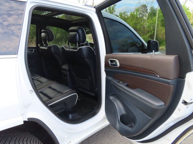 2015 Jeep Grand Cherokee 4WD 4dr Overland - 23022451 - 28