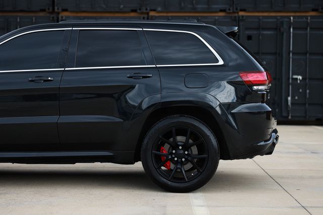 2015 Jeep Grand Cherokee 4WD 4dr SRT - 23079968 - 30
