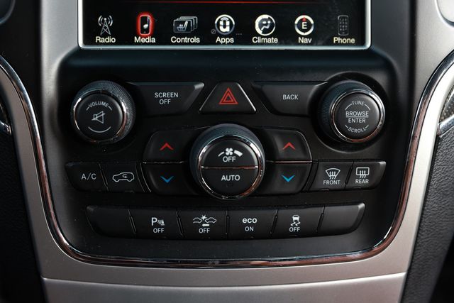 2015 Jeep Grand Cherokee 4WD 4dr SRT - 23079968 - 37