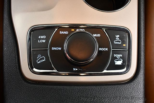 2015 Jeep Grand Cherokee 4WD 4dr Summit - 22530989 - 47