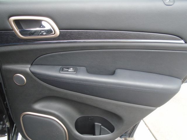 2015 Jeep Grand Cherokee 4WD 4dr Summit - 22951319 - 31