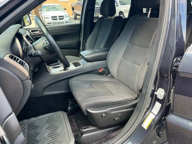 2015 Jeep Grand Cherokee Fuel Efficient Jeep Grand Cherokee Laredo 4x4 - 23070425 - 15