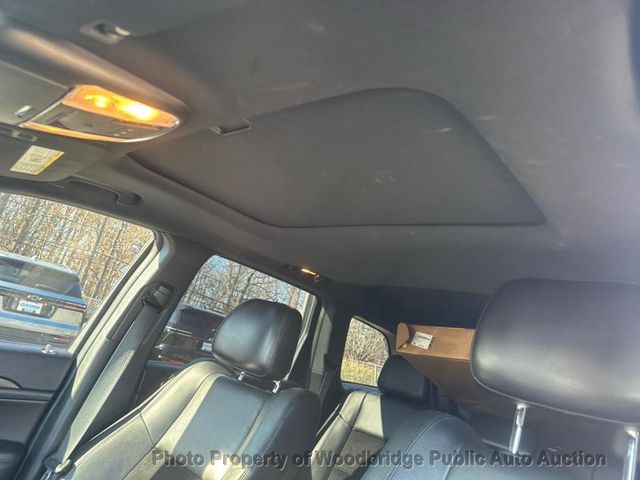 2015 Jeep Grand Cherokee Laredo - 22955886 - 11