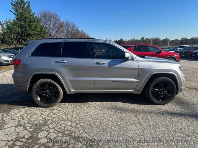 2015 Jeep Grand Cherokee Laredo - 22955886 - 2