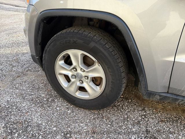 2015 Jeep Grand Cherokee Laredo - 22981049 - 23