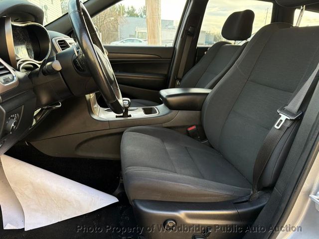 2015 Jeep Grand Cherokee Laredo - 22981049 - 4