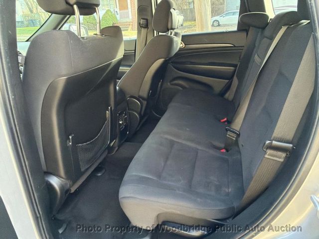 2015 Jeep Grand Cherokee Laredo - 22981049 - 8