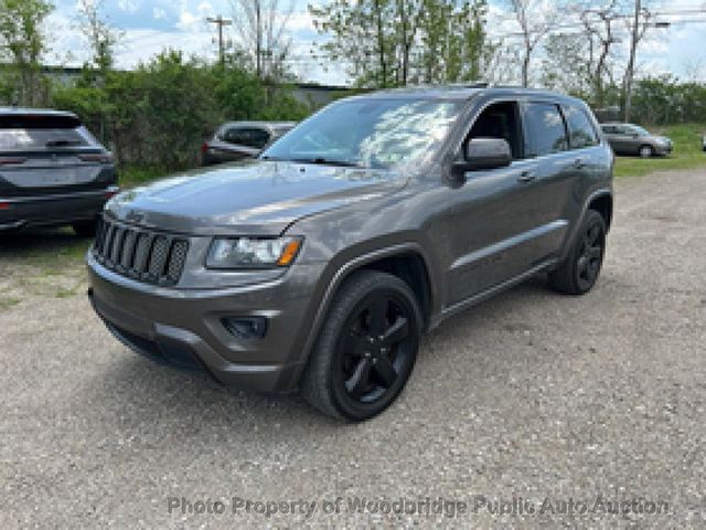 2015 Jeep Grand Cherokee Laredo - 23022076 - 0