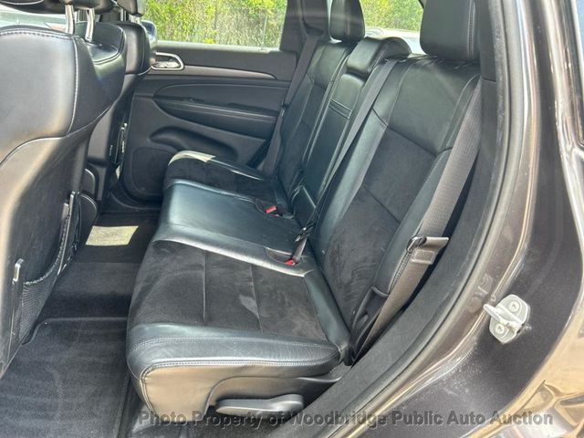 2015 Jeep Grand Cherokee Laredo - 23022076 - 10