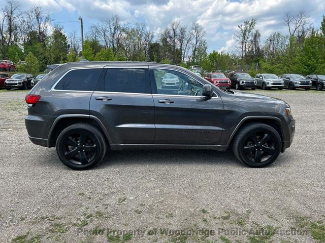 2015 Jeep Grand Cherokee Laredo - 23022076 - 2