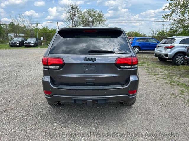 2015 Jeep Grand Cherokee Laredo - 23022076 - 3