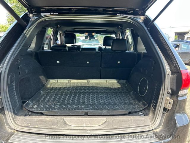 2015 Jeep Grand Cherokee Laredo - 23062724 - 10