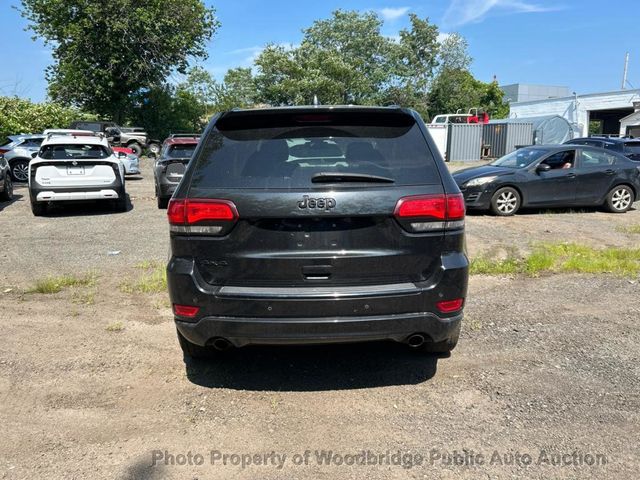 2015 Jeep Grand Cherokee Laredo - 23062724 - 3