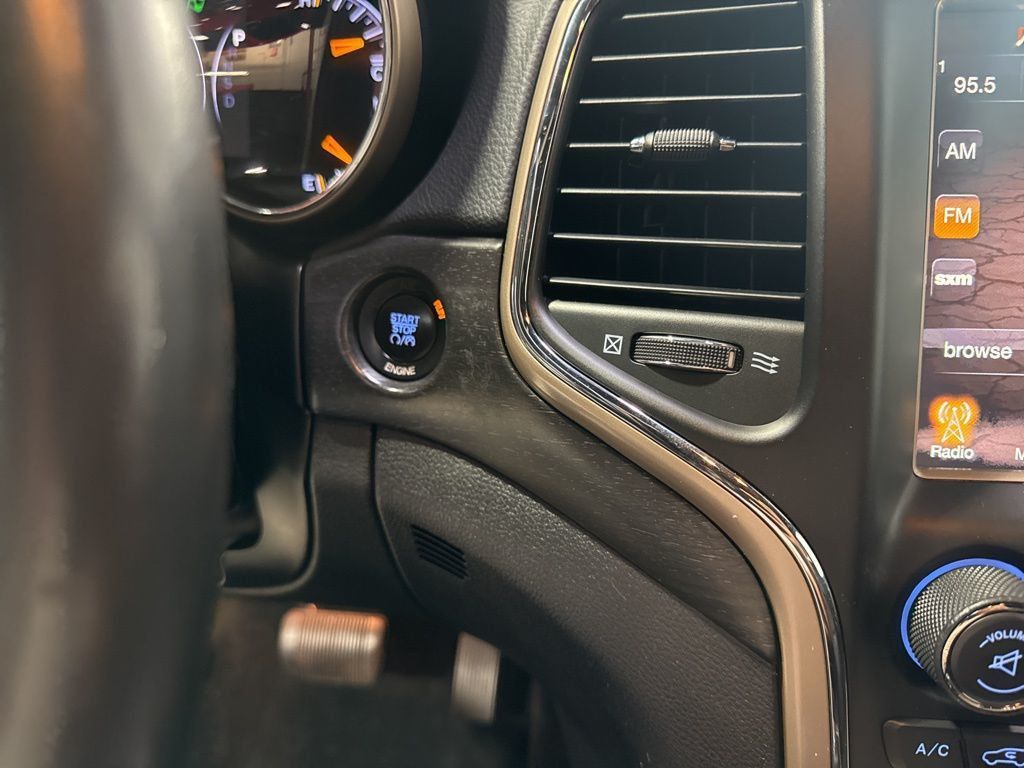 2015 Jeep Grand Cherokee Laredo - 23014549 - 14