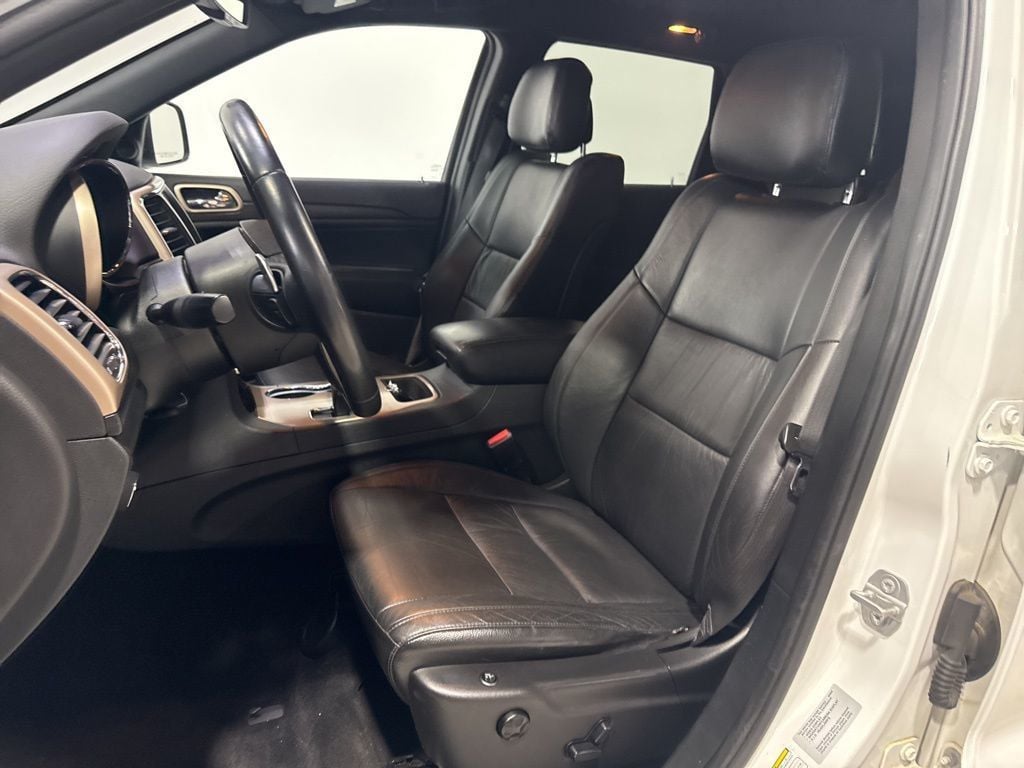 2015 Jeep Grand Cherokee Laredo - 23014549 - 25