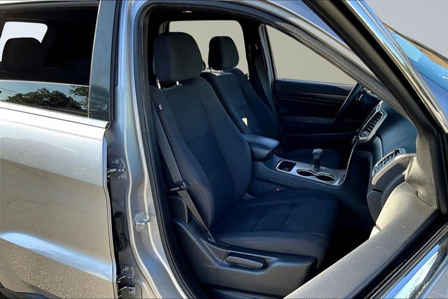 2015 Jeep Grand Cherokee Laredo - 23025903 - 12
