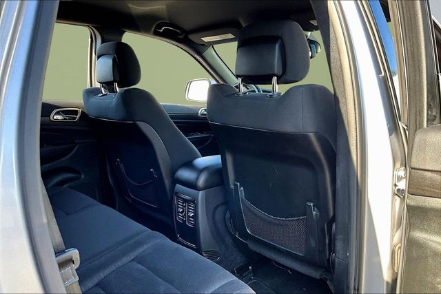 2015 Jeep Grand Cherokee Laredo - 23025903 - 14