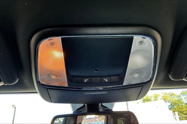 2015 Jeep Grand Cherokee Laredo - 23025903 - 25