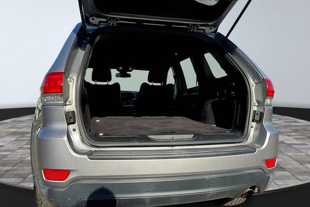 2015 Jeep Grand Cherokee Laredo - 23025903 - 32