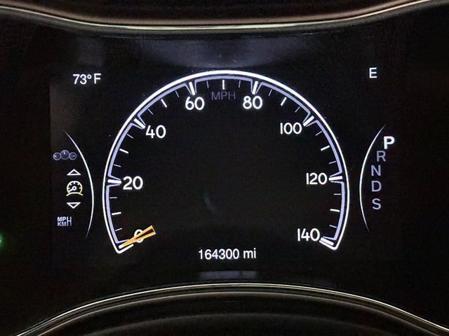 2015 Jeep Grand Cherokee Laredo 4WD - 22943998 - 38