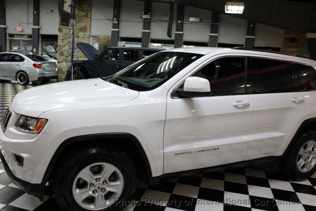 2015 Jeep Grand Cherokee Laredo 4WD - Clean Carfax - Just serviced! - 22658467 - 10