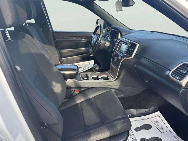 2015 Jeep Grand Cherokee Laredo 4x4 4dr SUV - 22961860 - 13