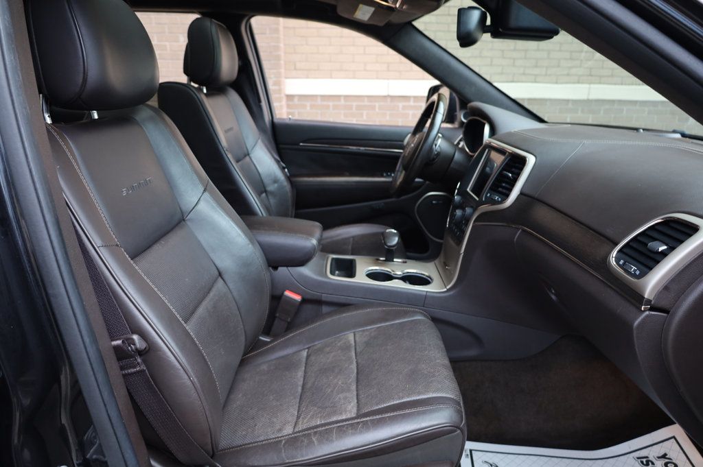 2015 Jeep Grand Cherokee Summit photo 25