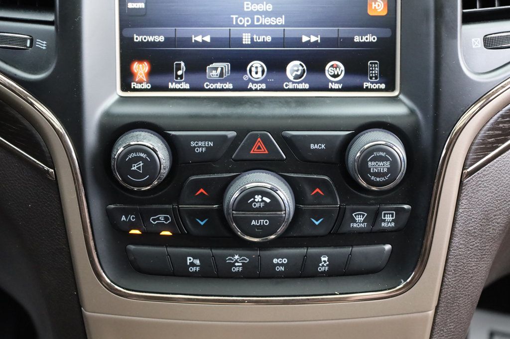 2015 Jeep Grand Cherokee Summit photo 37