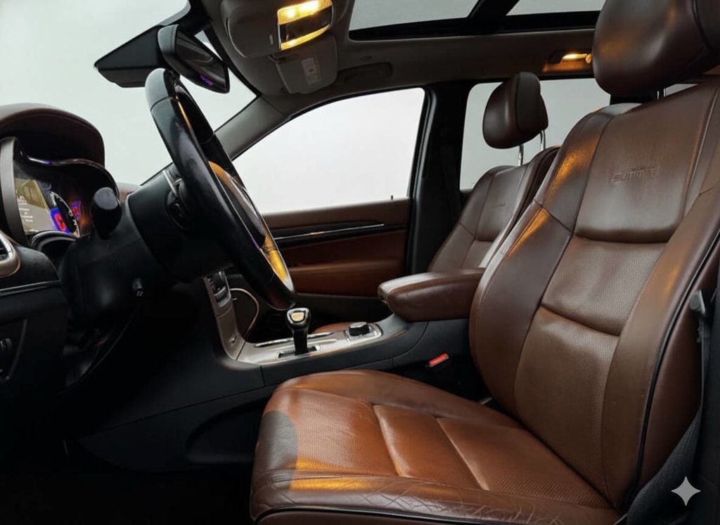 2015 Jeep Grand Cherokee Summit 4x4 4dr SUV - 22947277 - 10