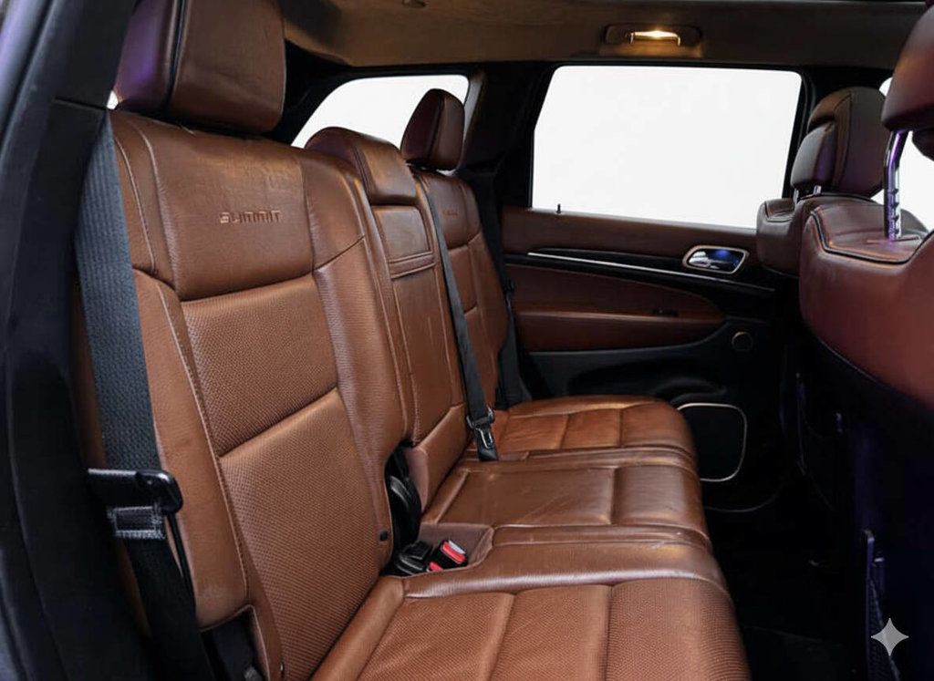 2015 Jeep Grand Cherokee Summit 4x4 4dr SUV - 22947277 - 13