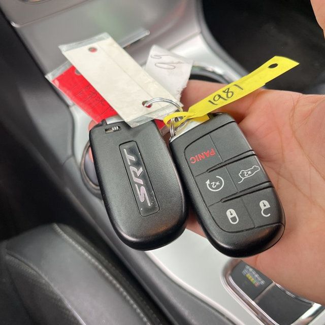 2015 Jeep Grand Cherokee WE GOT THIS FROM CALIFORINA! CLEAN TRUCK! NO RUST! LOADED! - 22976569 - 15