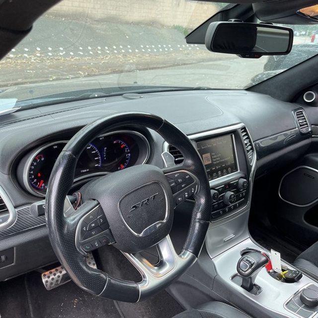 2015 Jeep Grand Cherokee WE GOT THIS FROM CALIFORINA! CLEAN TRUCK! NO RUST! LOADED! - 22976569 - 6