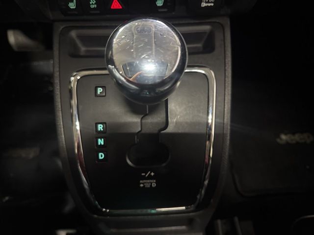 2015 Jeep Patriot 4WD 4dr Latitude - 22986634 - 15