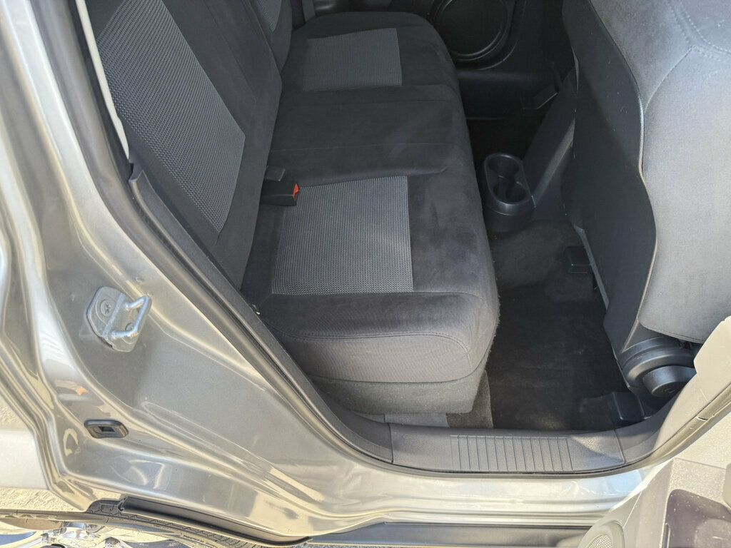 2015 Jeep Patriot AWD and Fuel Efficient - 23084020 - 41
