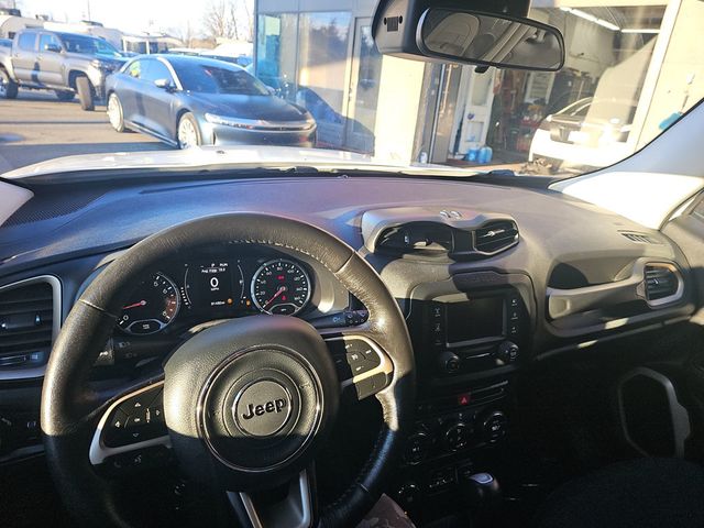 2015 Jeep Renegade 4WD 4dr Latitude - 22983959 - 27