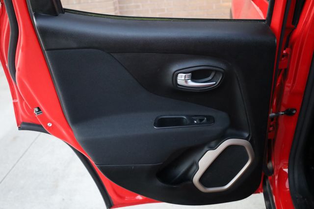 2015 Jeep Renegade 4WD 4dr Latitude - 22949458 - 14