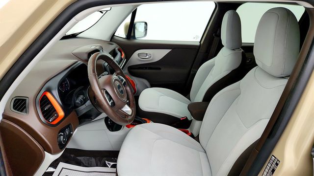 2015 Jeep Renegade 4WD 4dr Latitude w/ Popular Equipment & Cold Weather Pkgs - 23036203 - 17