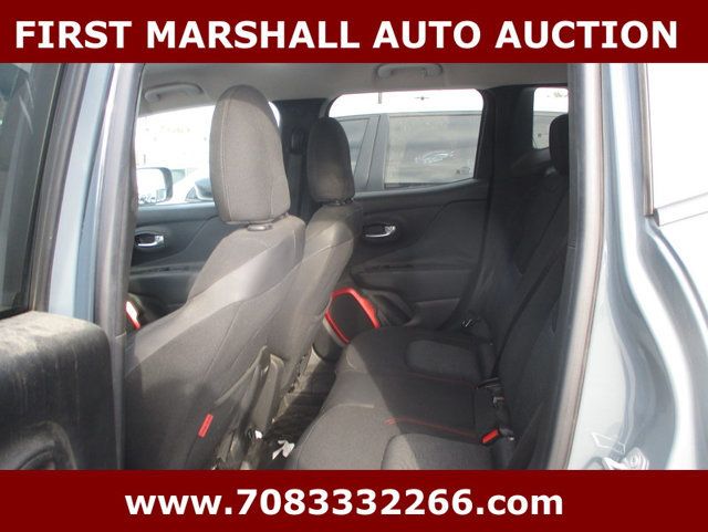 2015 Jeep Renegade 4WD 4dr Trailhawk - 22927556 - 8