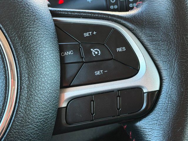 2015 Jeep Renegade 4WD 4dr Trailhawk - 22997921 - 34