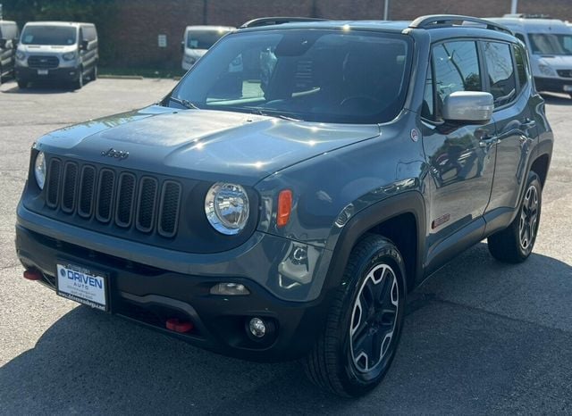 2015 Jeep Renegade 4WD 4dr Trailhawk - 22908194 - 31