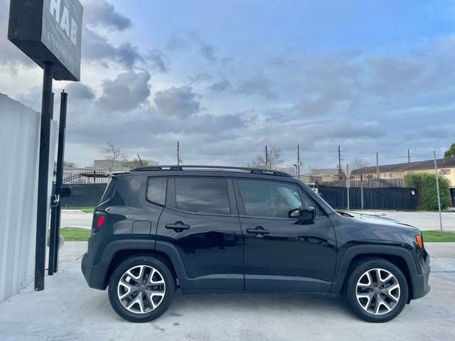 2015 Jeep Renegade FWD 4dr Latitude - 22981302 - 3