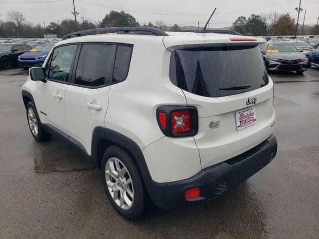 2015 Jeep Renegade Latitude photo 5