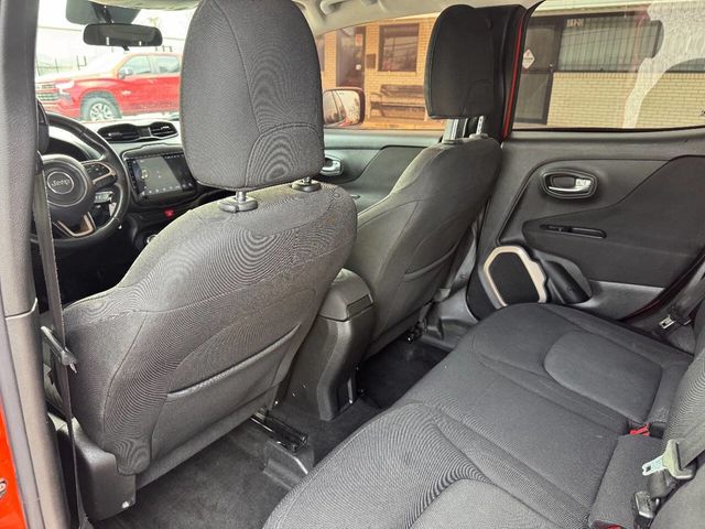 2015 Jeep Renegade FWD 4dr Latitude - 23027388 - 10